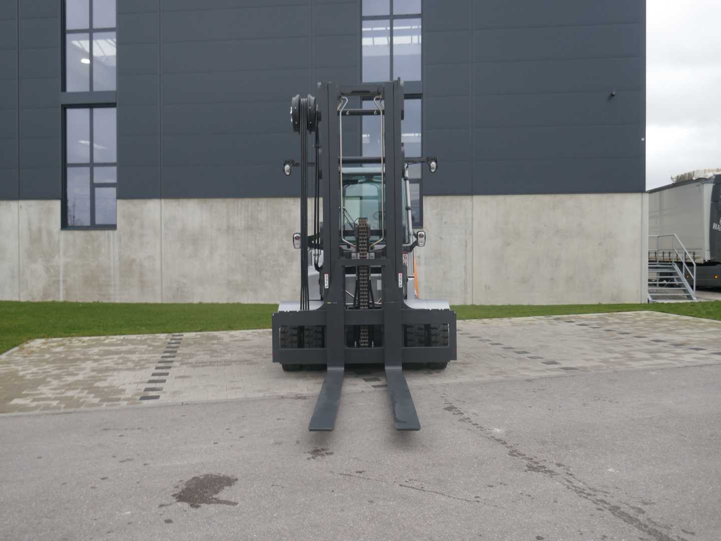Used Forklift STILL RX 60-80 4 ratų šakinis krautuvas (Image 2)