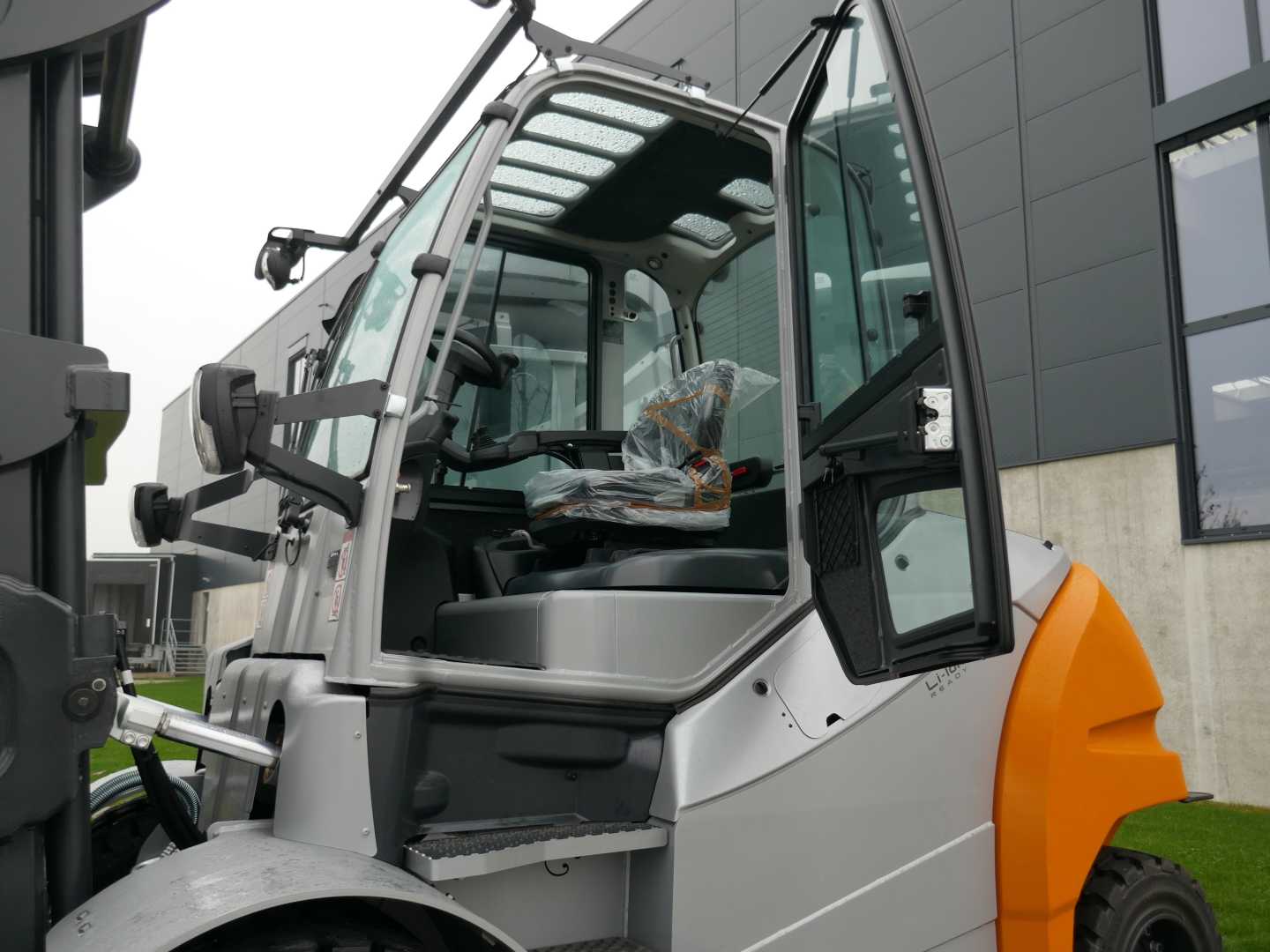 Used Forklift STILL RX 60-80 4 ratų šakinis krautuvas (Image 6)