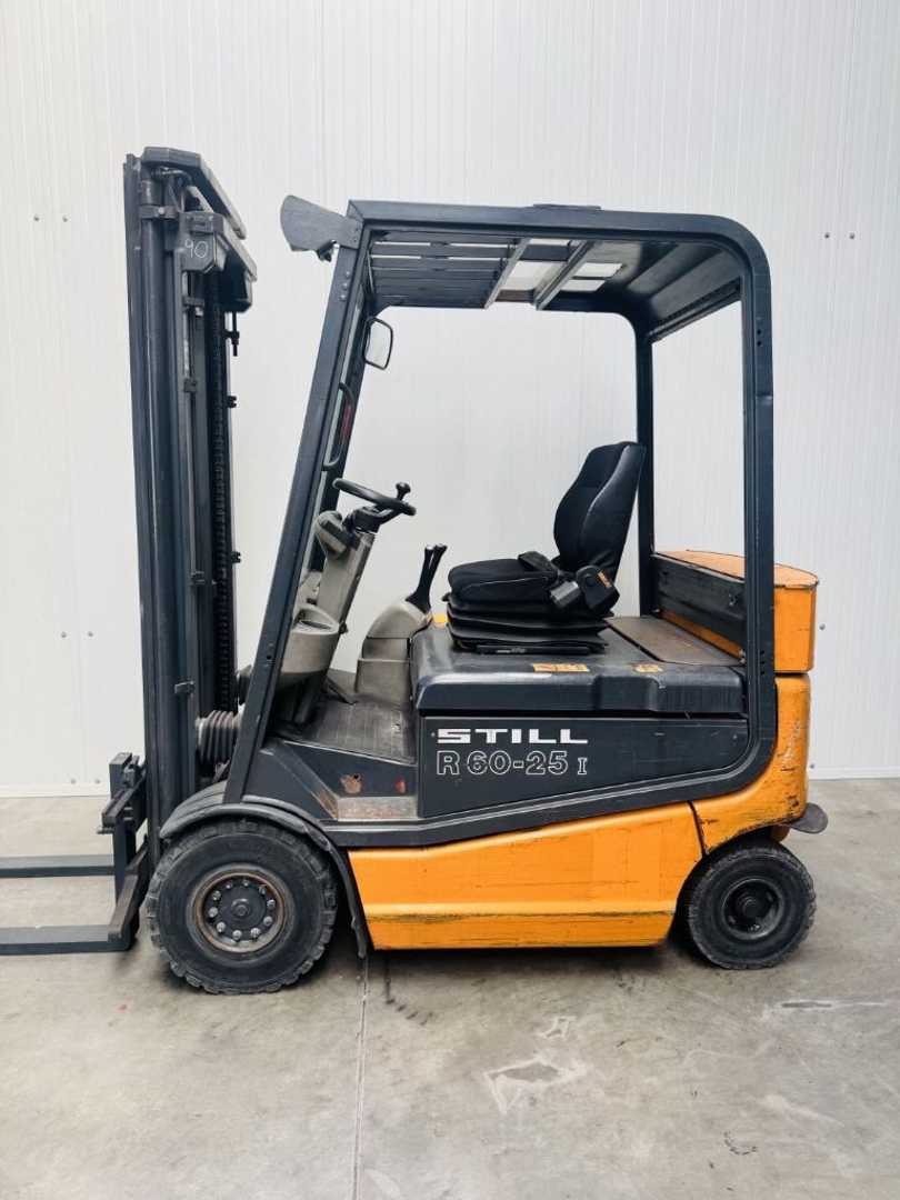 Used Forklift STILL R60-25 Triplex Batterie 70% 4 ratų šakinis krautuvas (Image 2)