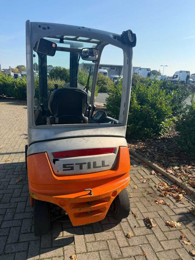 Used Forklift STILL RX20-20P 4 ratų šakinis krautuvas (Image 2) Used Forklift STILL RX20-20P 4 ratų šakinis krautuvas (Image 2)