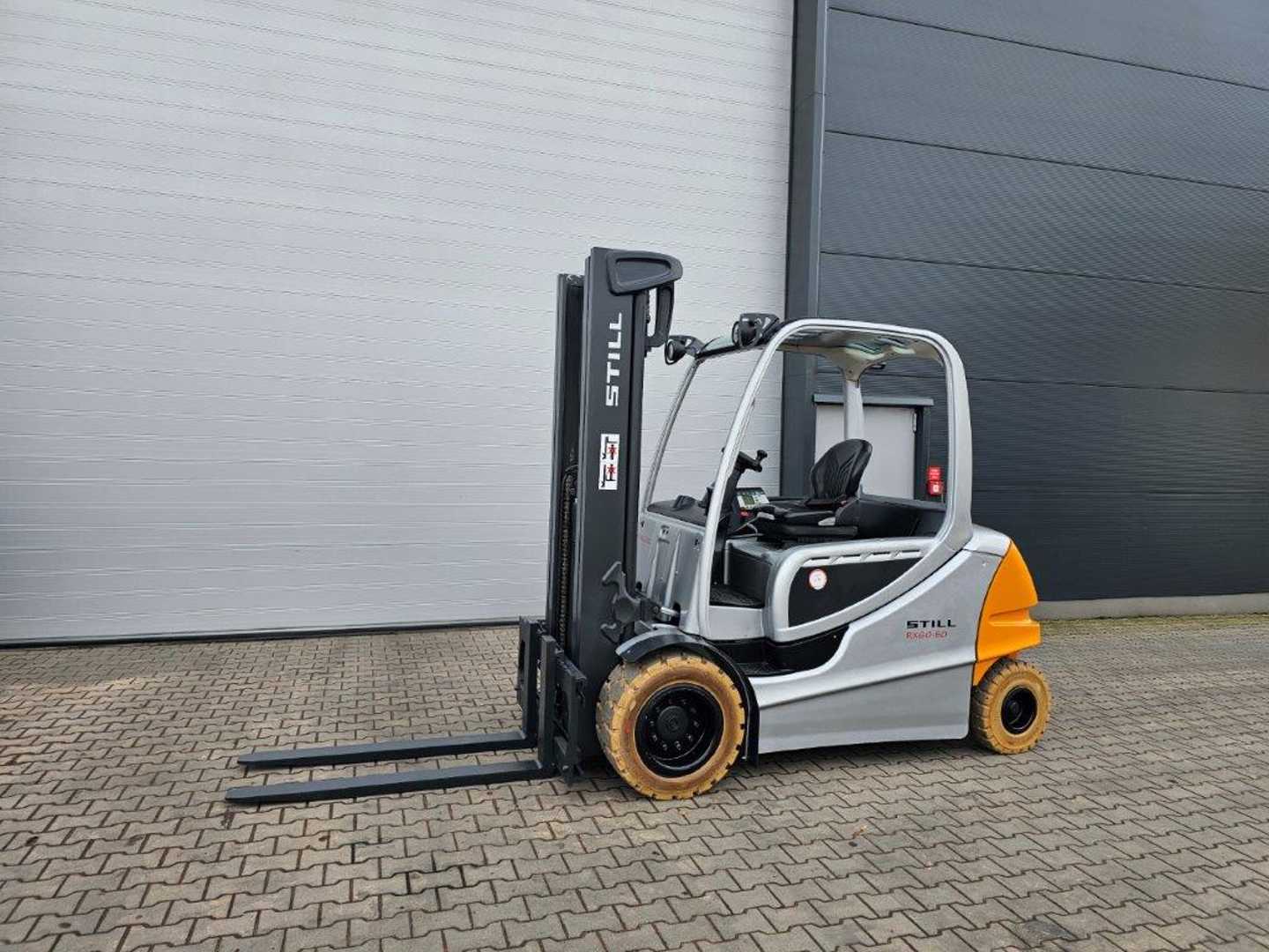Used Forklift STILL RX60-50 - TRIPLEX 4 ratų šakinis krautuvas (Image 1)