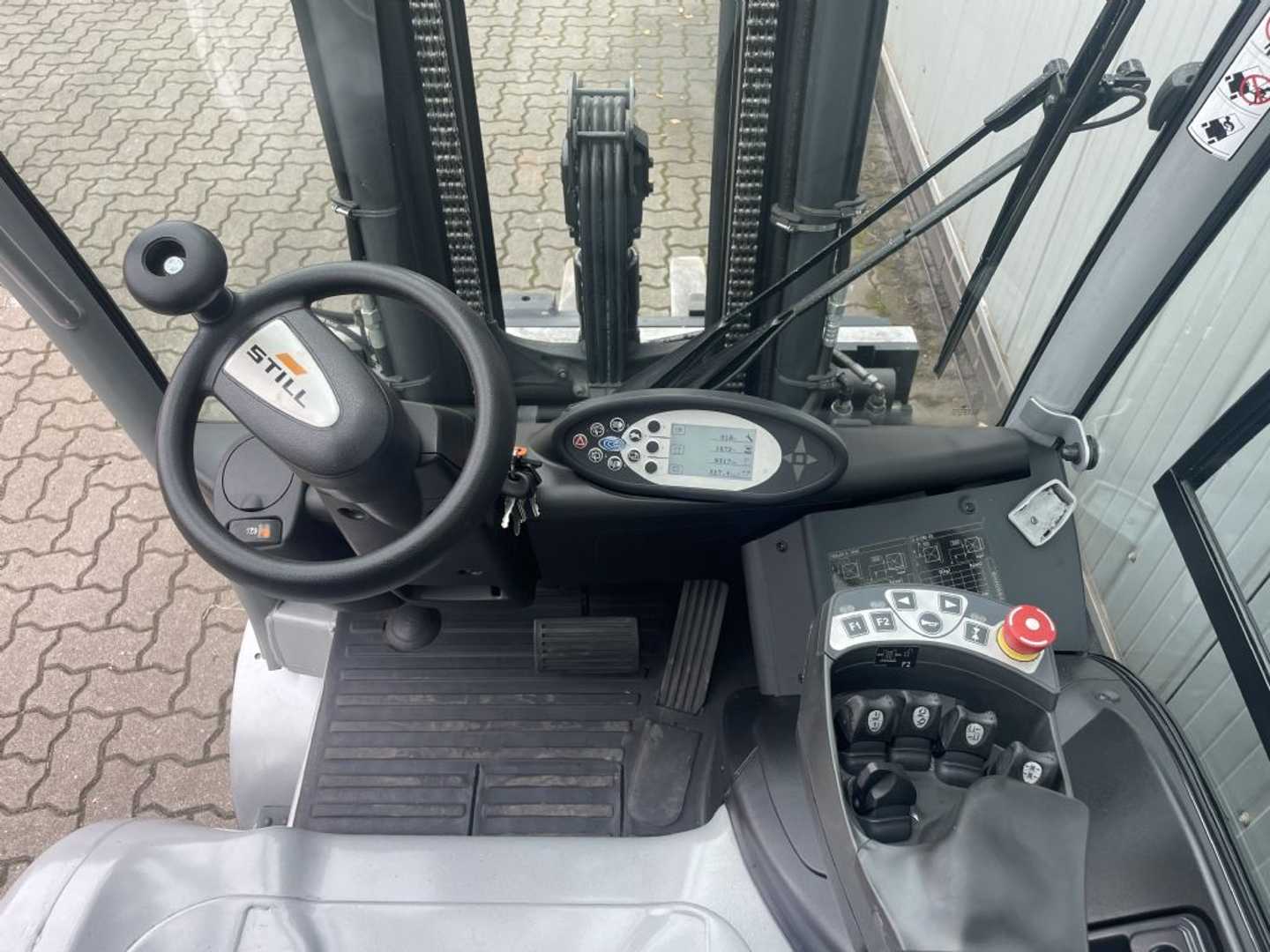 Used Forklift STILL RX60-30 | Nur 1.671 Bst. 4 ratų šakinis krautuvas (Image 5)