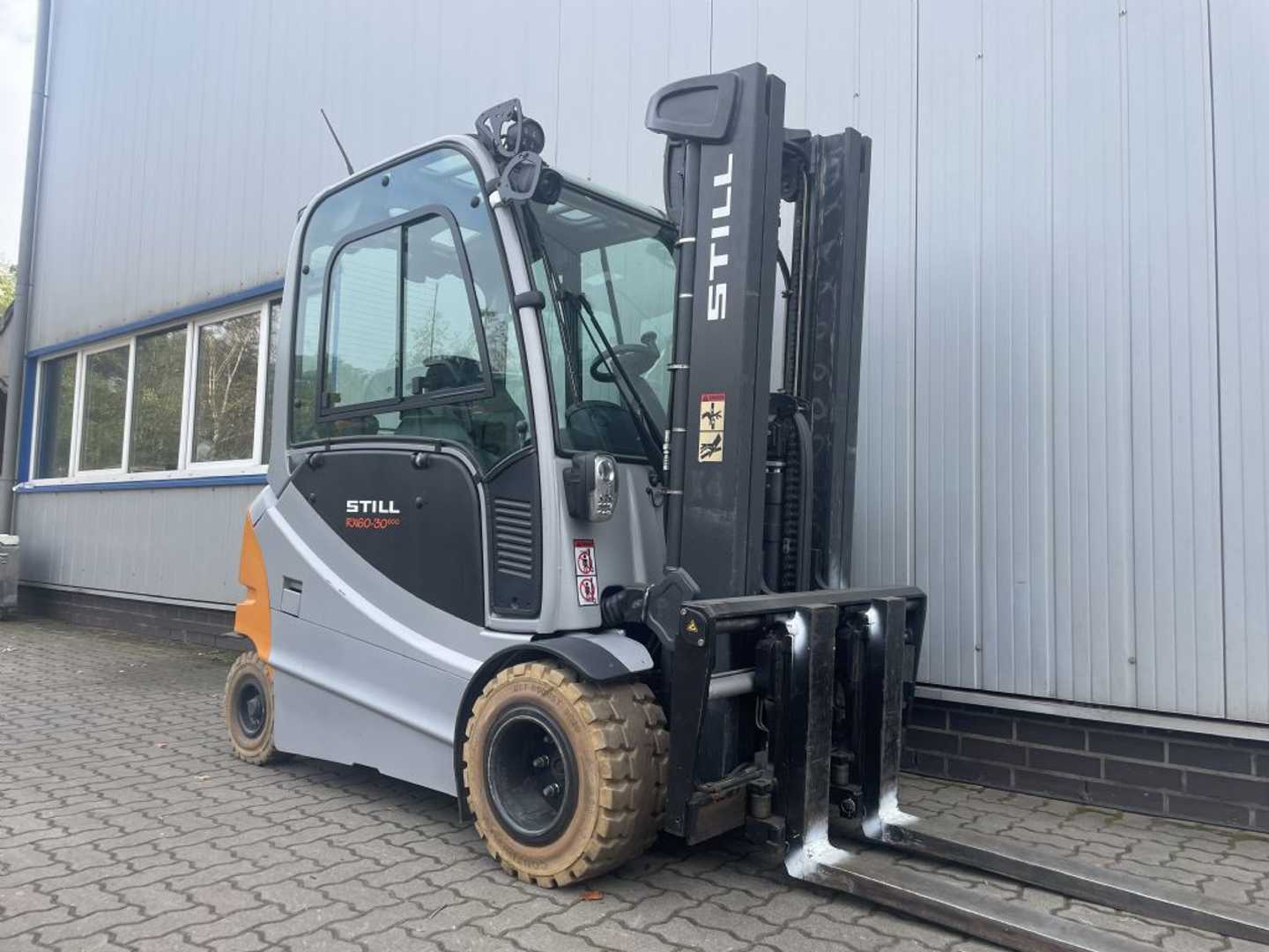 Used Forklift STILL RX60-30L/600 | Nur 2.175 Bst. 4 ratų šakinis krautuvas (Image 4)