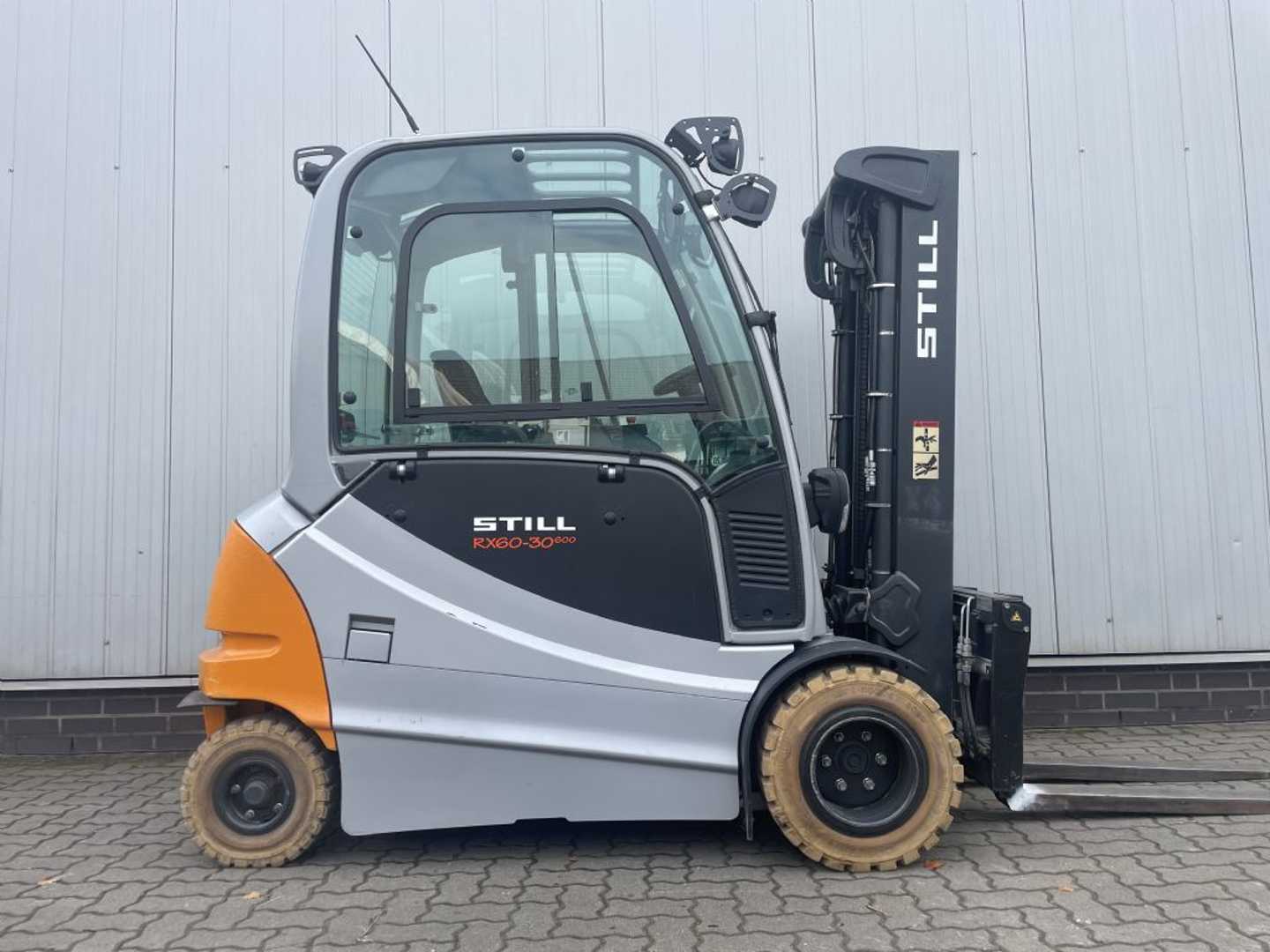Used Forklift STILL RX60-30L/600 | Nur 2.175 Bst. 4 ratų šakinis krautuvas (Image 6)