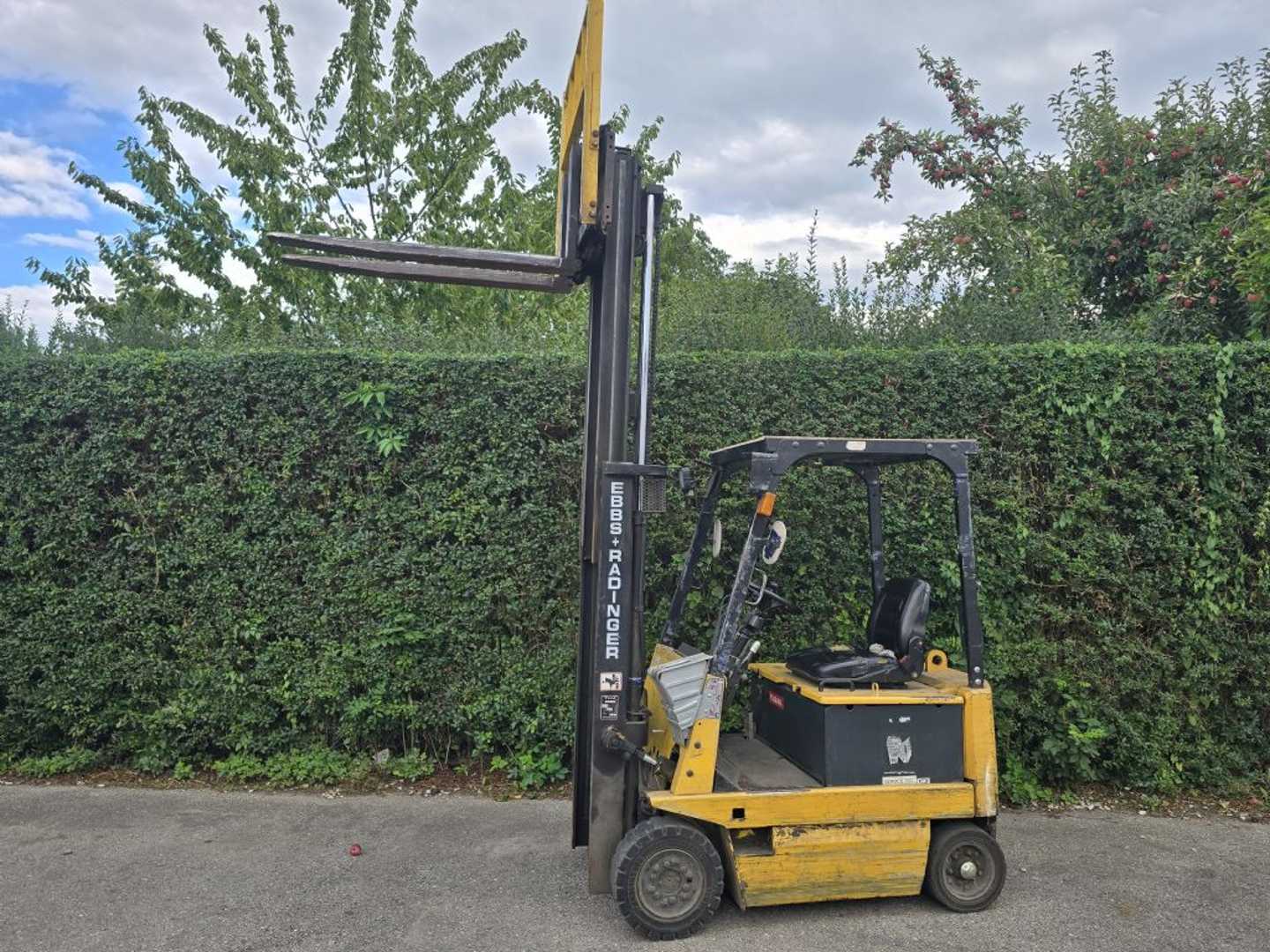 Used Forklift TCM FBL1571.5 4 ratų šakinis krautuvas (Image 4) Used Forklift TCM FBL1571.5 4 ratų šakinis krautuvas (Image 4)