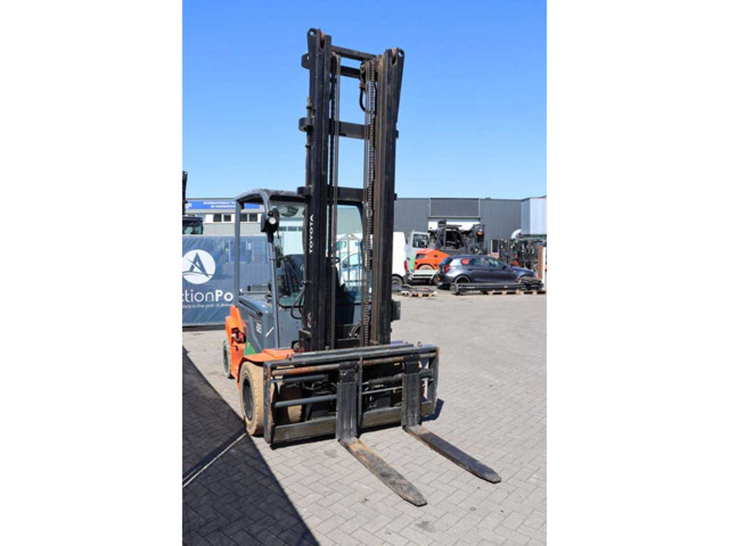 Used Forklift Toyota 8FBMT50 4 ratų šakinis krautuvas (Image 7)