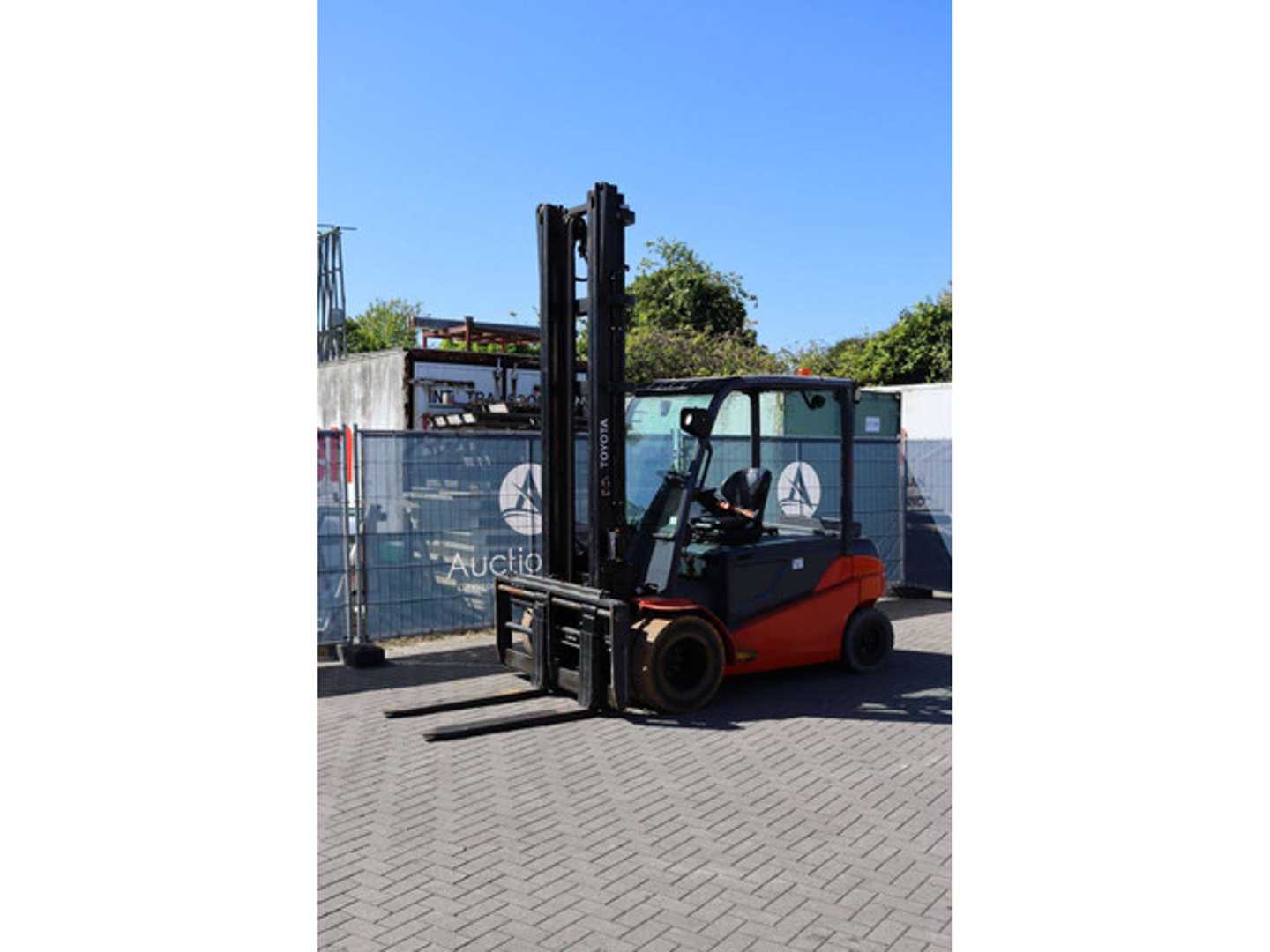 Used Forklift Toyota 8FBMT50 4 ratų šakinis krautuvas (Image 9)