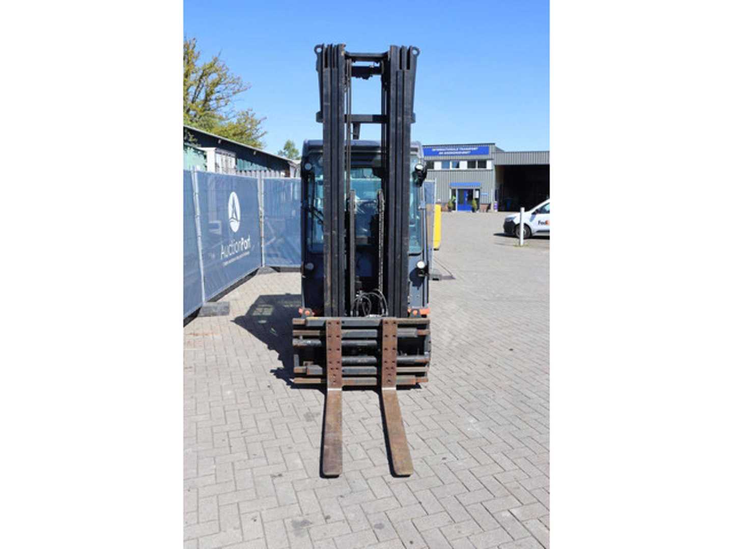 Used Forklift Toyota 8FBMT25 4 ratų šakinis krautuvas (Image 9)