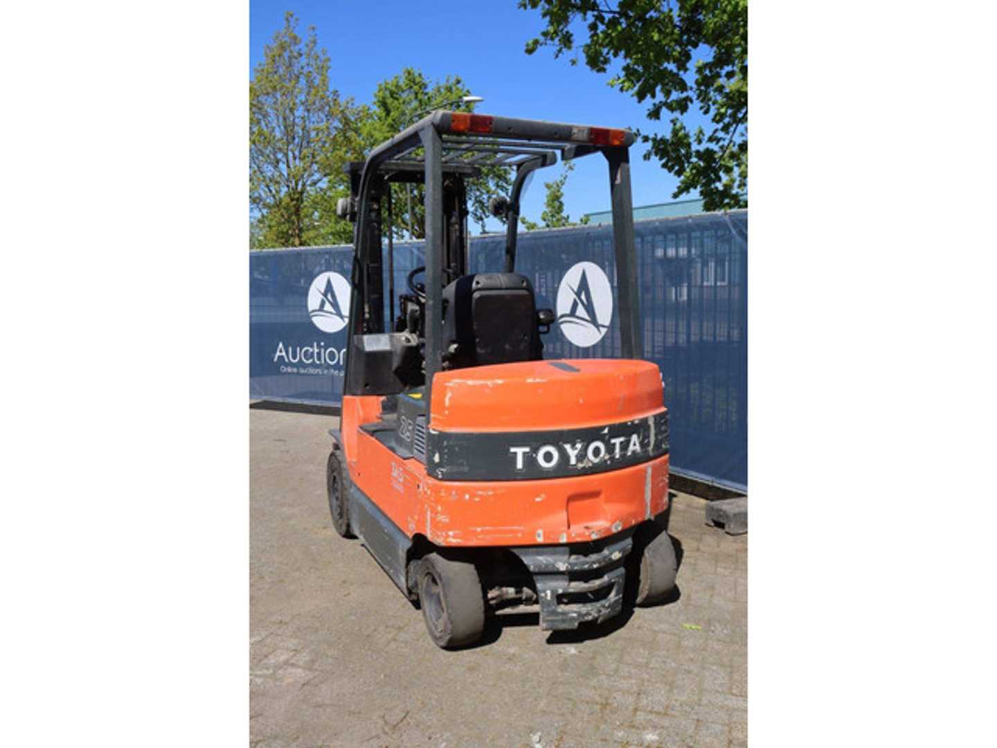 Used Forklift Toyota 7FBMF25 4 ratų šakinis krautuvas (Image 4)