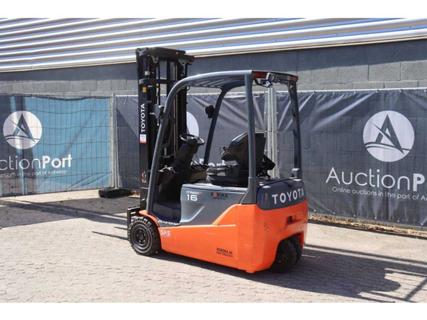 Used Forklift Toyota 8FBE16T 4 ratų šakinis krautuvas (Image 3)