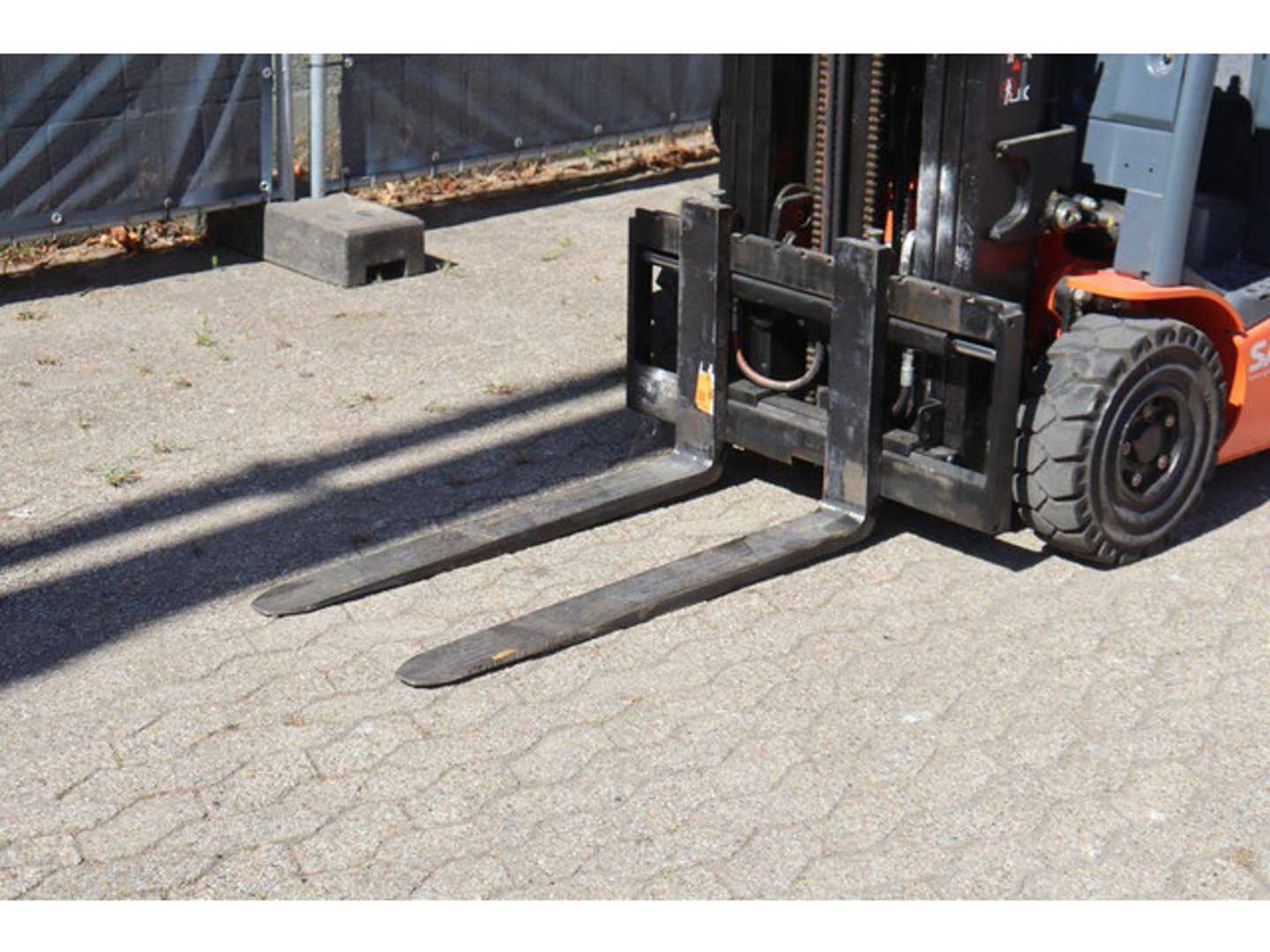 Used Forklift Toyota 8FBE16T 4 ratų šakinis krautuvas (Image 10)