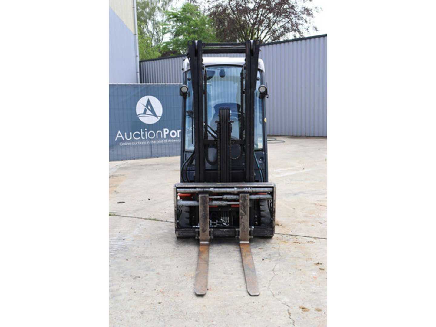 Used Forklift Toyota 8FBE16T 4 ratų šakinis krautuvas (Image 8)