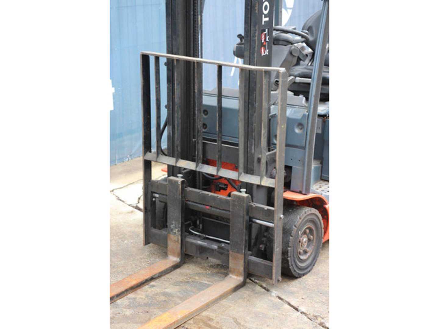 Used Forklift Toyota 8FBE15T 4 ratų šakinis krautuvas (Image 10)