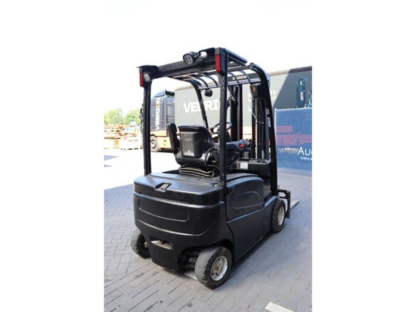 Used Forklift Yale ERP18VF E2130 4 ratų šakinis krautuvas (Image 6) Used Forklift Yale ERP18VF E2130 4 ratų šakinis krautuvas (Image 6)