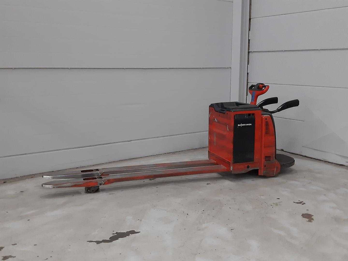 Used Forklift Linde T25AP Aukštas vežimėlis (rankinis / elektrinis kėlimas) (Image 3) Used Forklift Linde T25AP Aukštas vežimėlis (rankinis / elektrinis kėlimas) (Image 3)