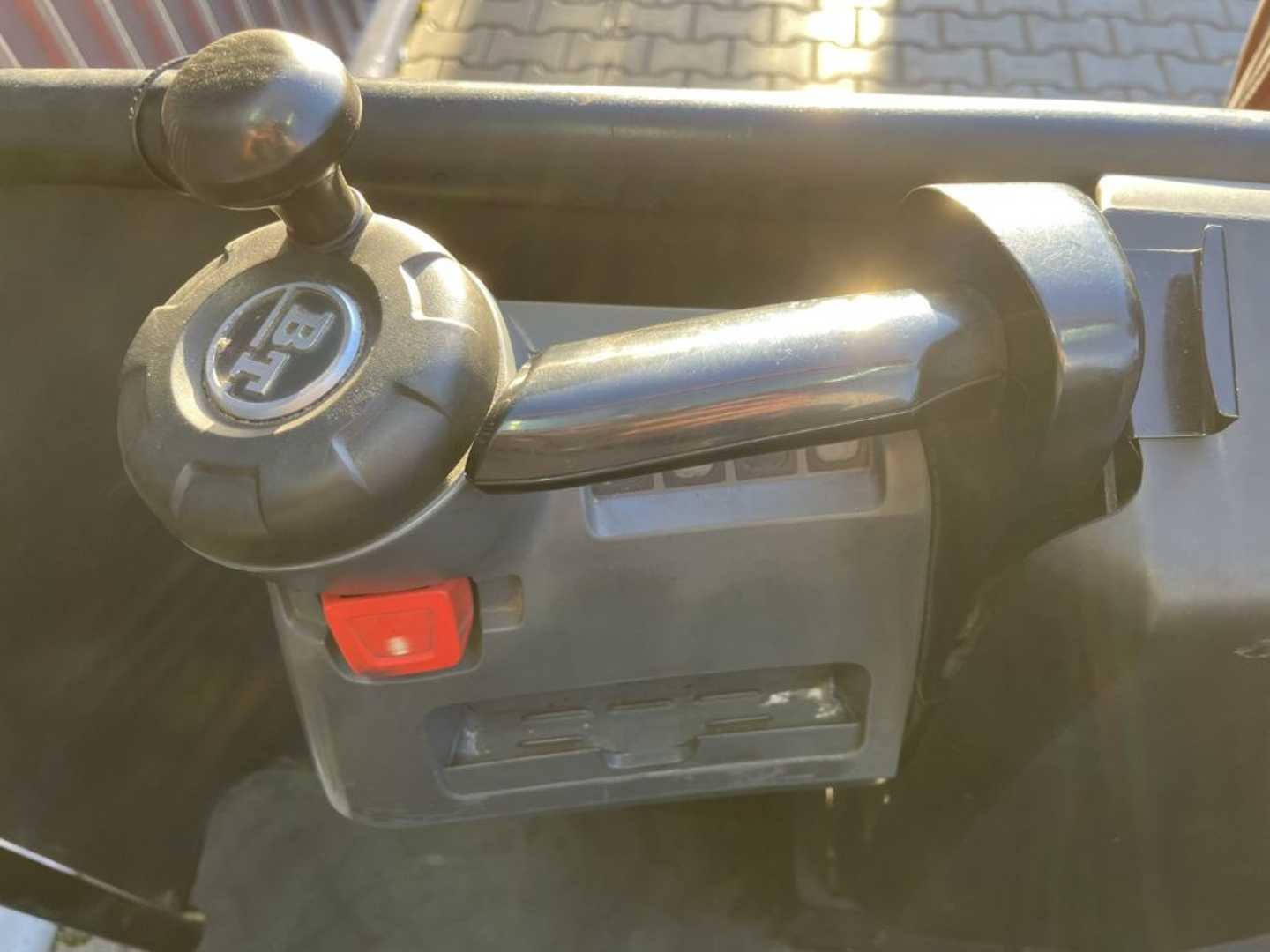 Used Forklift BT OME100H Aukšto kėlimo krautuvas (> 6 m) (Image 7) Used Forklift BT OME100H Aukšto kėlimo krautuvas (> 6 m) (Image 7)