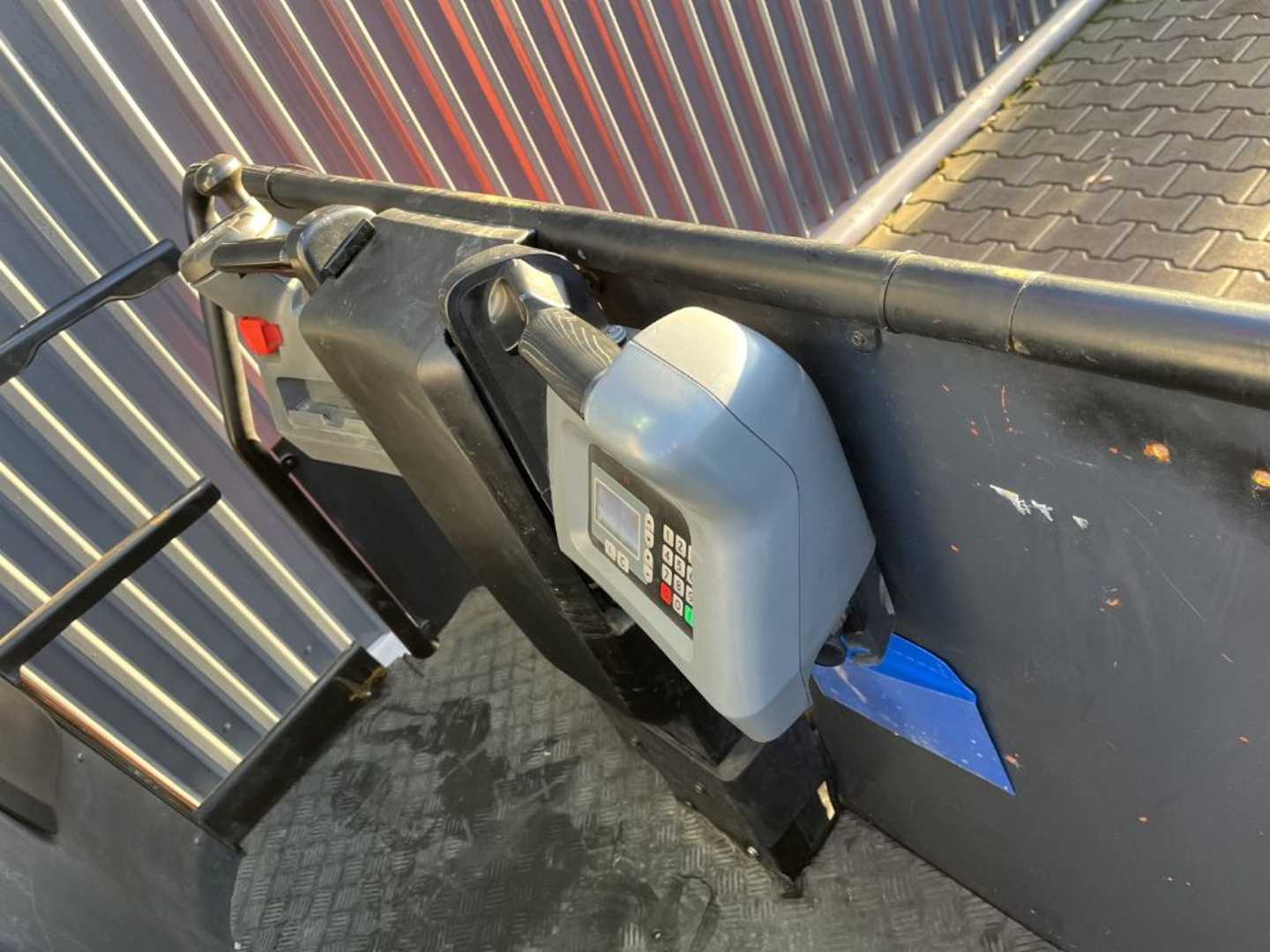 Used Forklift BT OME100H Aukšto kėlimo krautuvas (> 6 m) (Image 10) Used Forklift BT OME100H Aukšto kėlimo krautuvas (> 6 m) (Image 10)
