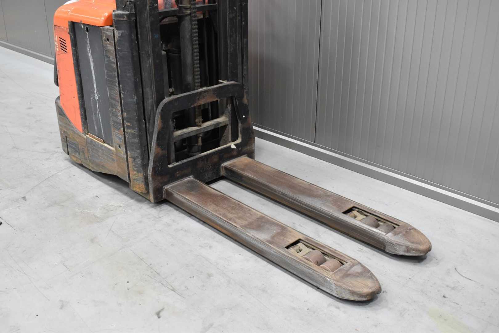 Used Forklift BT SPE 200D /55713/ Aukšto kėlimo krautuvas (> 6 m) (Image 5) Used Forklift BT SPE 200D /55713/ Aukšto kėlimo krautuvas (> 6 m) (Image 5)
