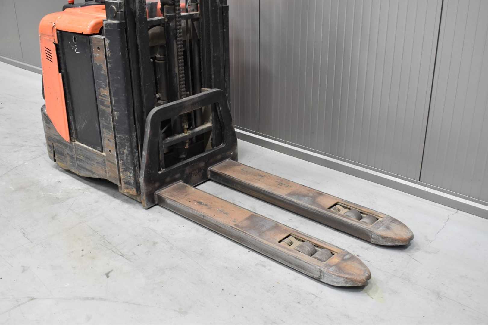 Used Forklift BT SPE 200D /55709/ Aukšto kėlimo krautuvas (> 6 m) (Image 5) Used Forklift BT SPE 200D /55709/ Aukšto kėlimo krautuvas (> 6 m) (Image 5)
