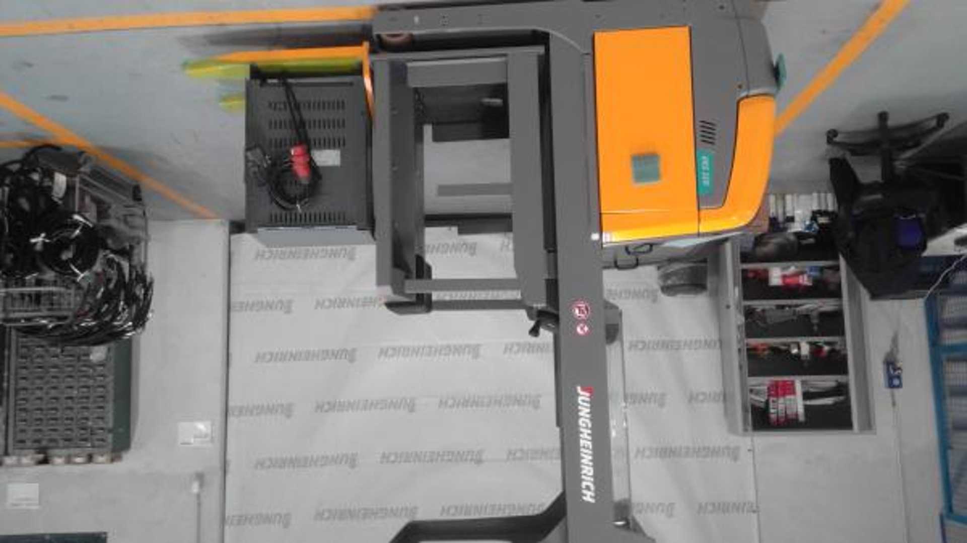 Used Forklift Jungheinrich EKS 110 Z 80-160 E Aukšto kėlimo krautuvas (> 6 m) (Image 4) Used Forklift Jungheinrich EKS 110 Z 80-160 E Aukšto kėlimo krautuvas (> 6 m) (Image 4)