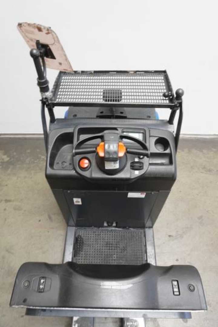 Used Forklift Linde N 20 V i 1111-00 Aukšto kėlimo krautuvas (> 6 m) (Image 3) Used Forklift Linde N 20 V i 1111-00 Aukšto kėlimo krautuvas (> 6 m) (Image 3)