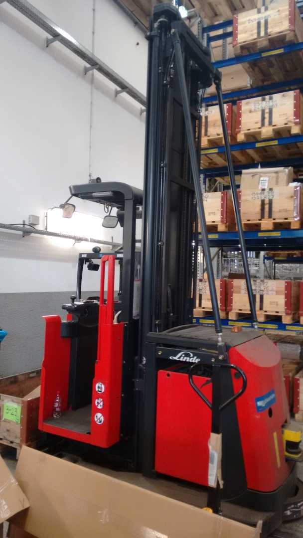 Used Forklift Linde V12 Aukšto kėlimo krautuvas (> 6 m) (Image 3)