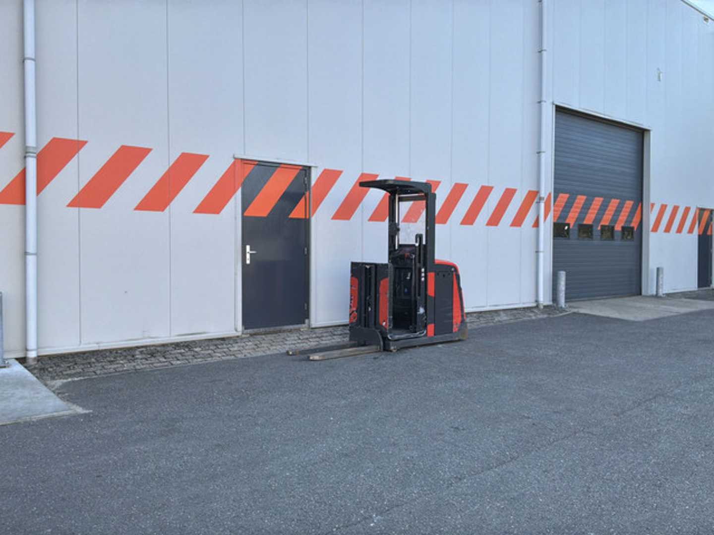 Used Forklift Linde V10-02 Aukšto kėlimo krautuvas (> 6 m) (Image 4)