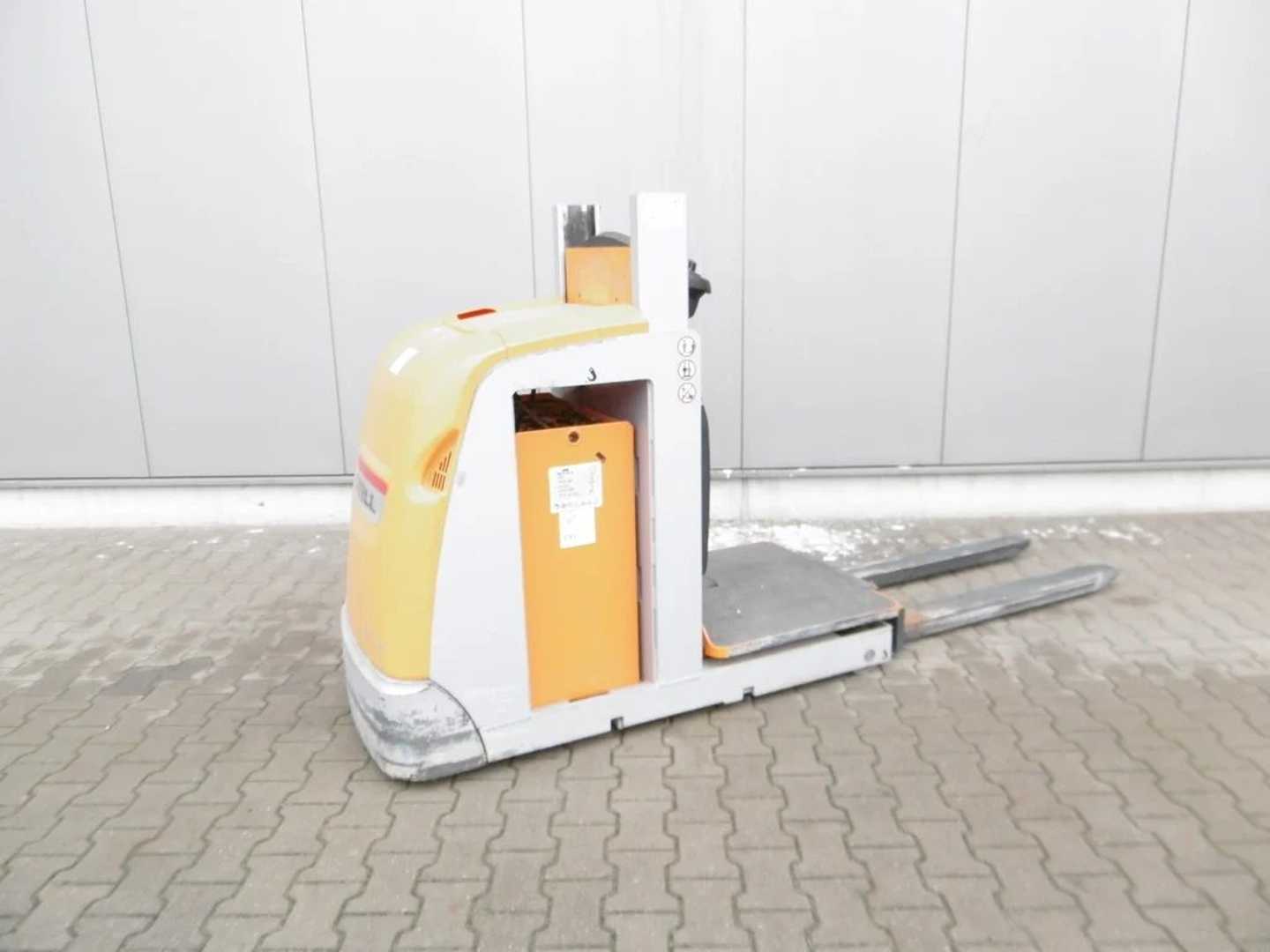 Used Forklift STILL EK-X 790 Aukšto kėlimo krautuvas (> 6 m) (Image 2) Used Forklift STILL EK-X 790 Aukšto kėlimo krautuvas (> 6 m) (Image 2)