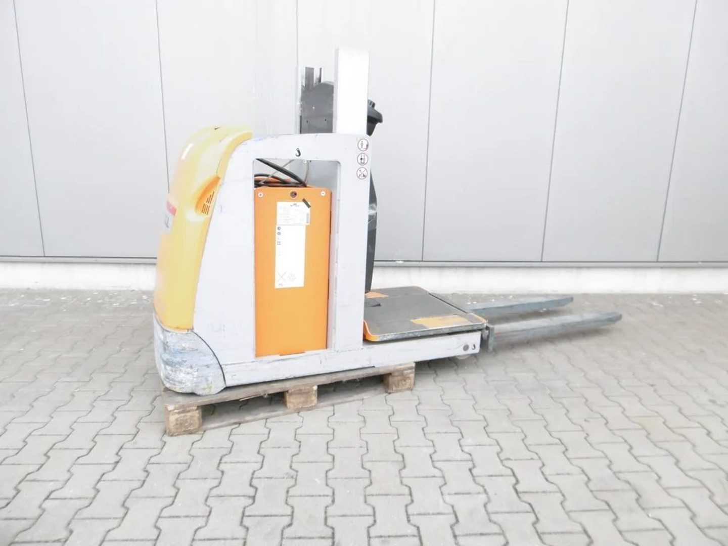 Used Forklift STILL EK-X 790 Aukšto kėlimo krautuvas (> 6 m) (Image 2) Used Forklift STILL EK-X 790 Aukšto kėlimo krautuvas (> 6 m) (Image 2)
