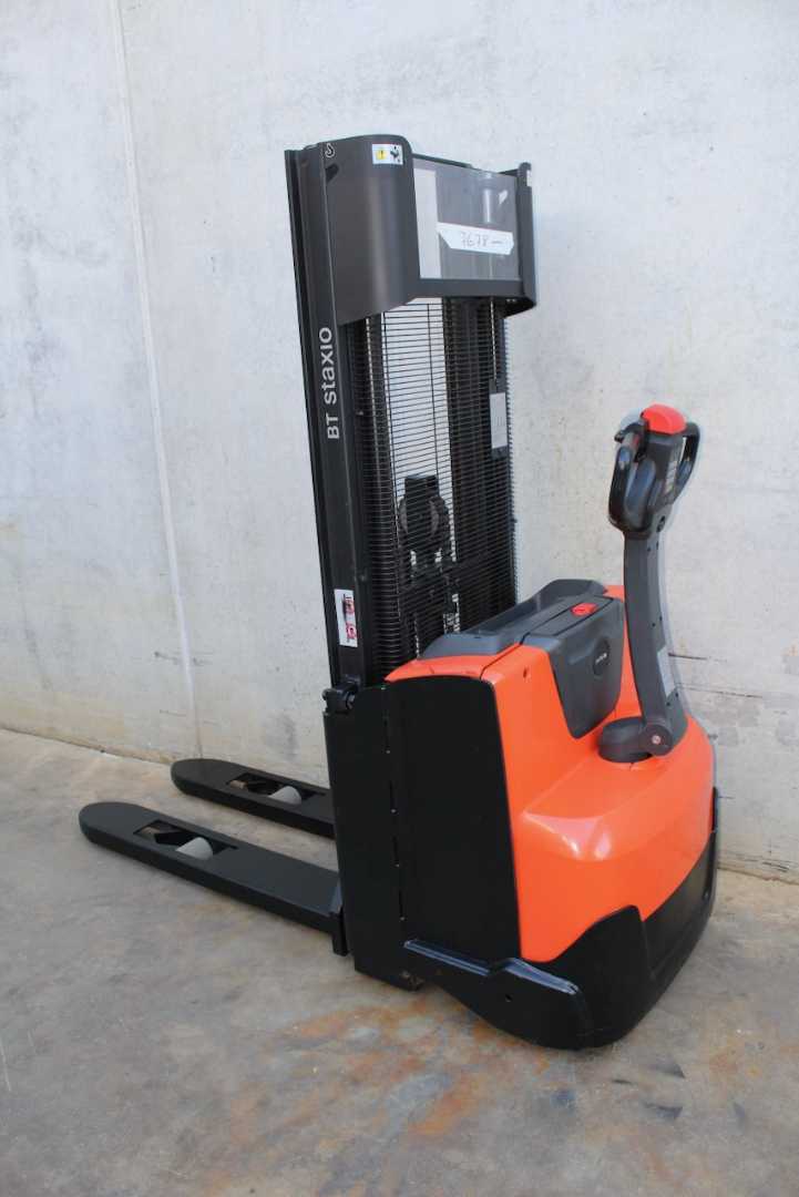 Used Forklift BT SWE 120 Aukšto kėlimo krautuvas su grąžulu (Image 1) Used Forklift BT SWE 120 Aukšto kėlimo krautuvas su grąžulu (Image 1)