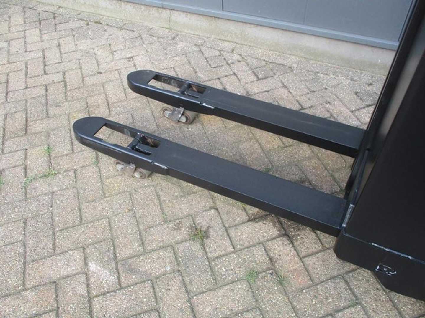 Used Forklift BT SWE 080L Aukšto kėlimo krautuvas su grąžulu (Image 5)