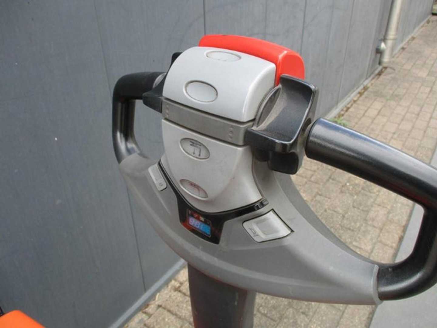 Used Forklift BT SWE 080L Aukšto kėlimo krautuvas su grąžulu (Image 10)