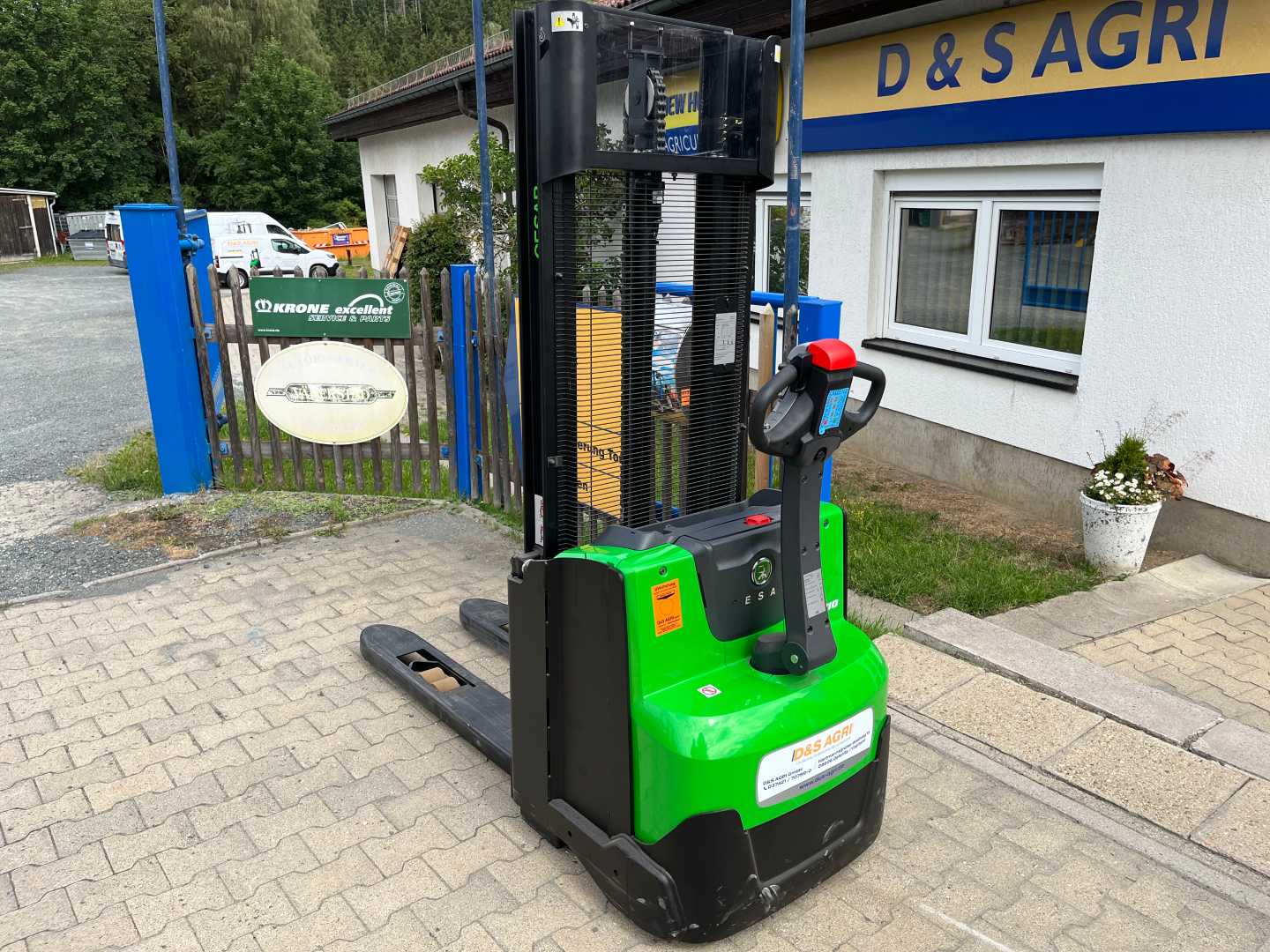 Used Forklift Cesab S210 Aukšto kėlimo krautuvas su grąžulu (Image 3) Used Forklift Cesab S210 Aukšto kėlimo krautuvas su grąžulu (Image 3)