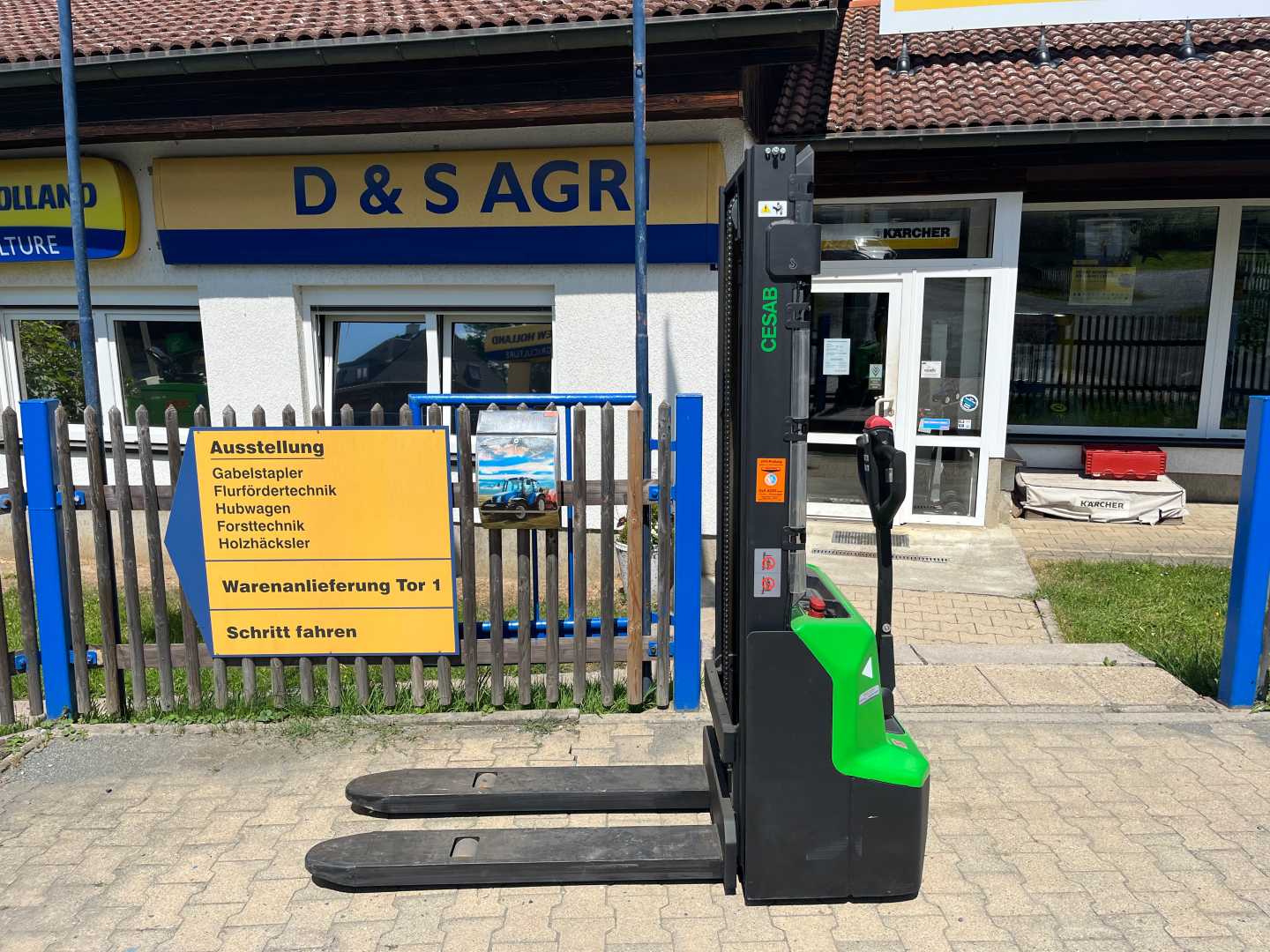 Used Forklift Cesab S010i Aukšto kėlimo krautuvas su grąžulu (Image 2) Used Forklift Cesab S010i Aukšto kėlimo krautuvas su grąžulu (Image 2)