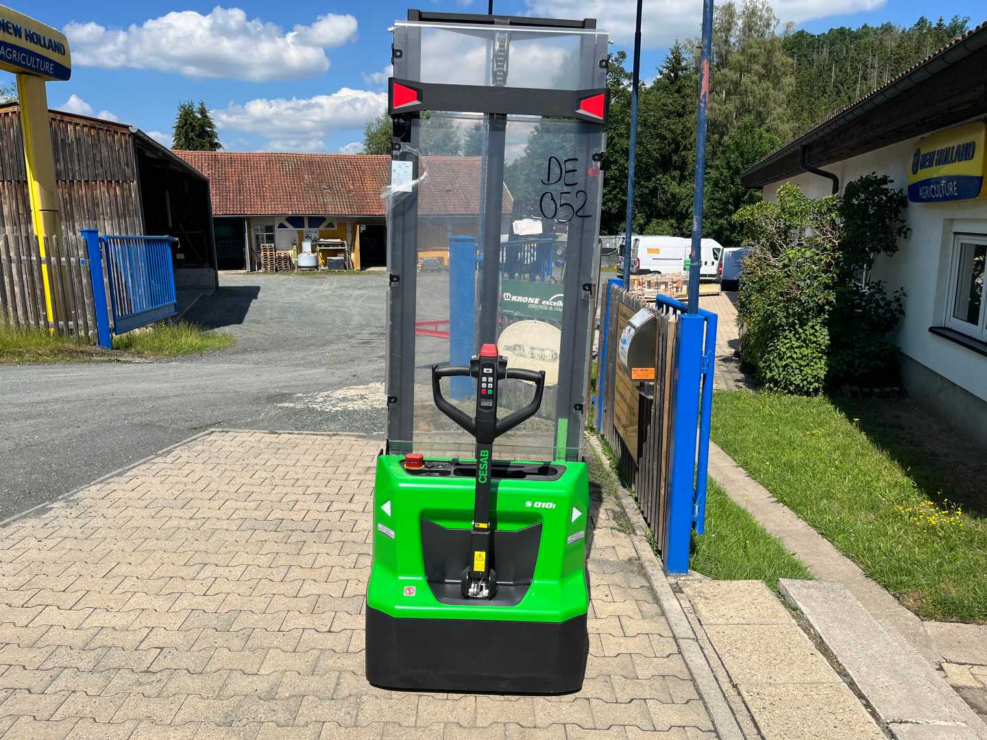 Used Forklift Cesab S010i Aukšto kėlimo krautuvas su grąžulu (Image 5) Used Forklift Cesab S010i Aukšto kėlimo krautuvas su grąžulu (Image 5)