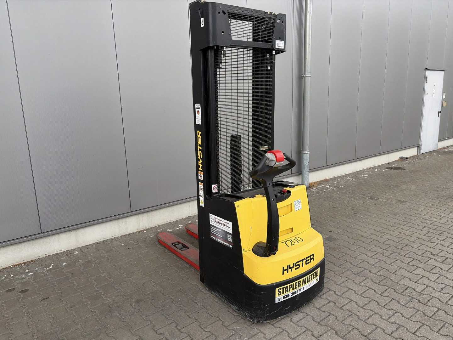 Used Forklift Hyster S1.4 Aukšto kėlimo krautuvas su grąžulu (Image 9)