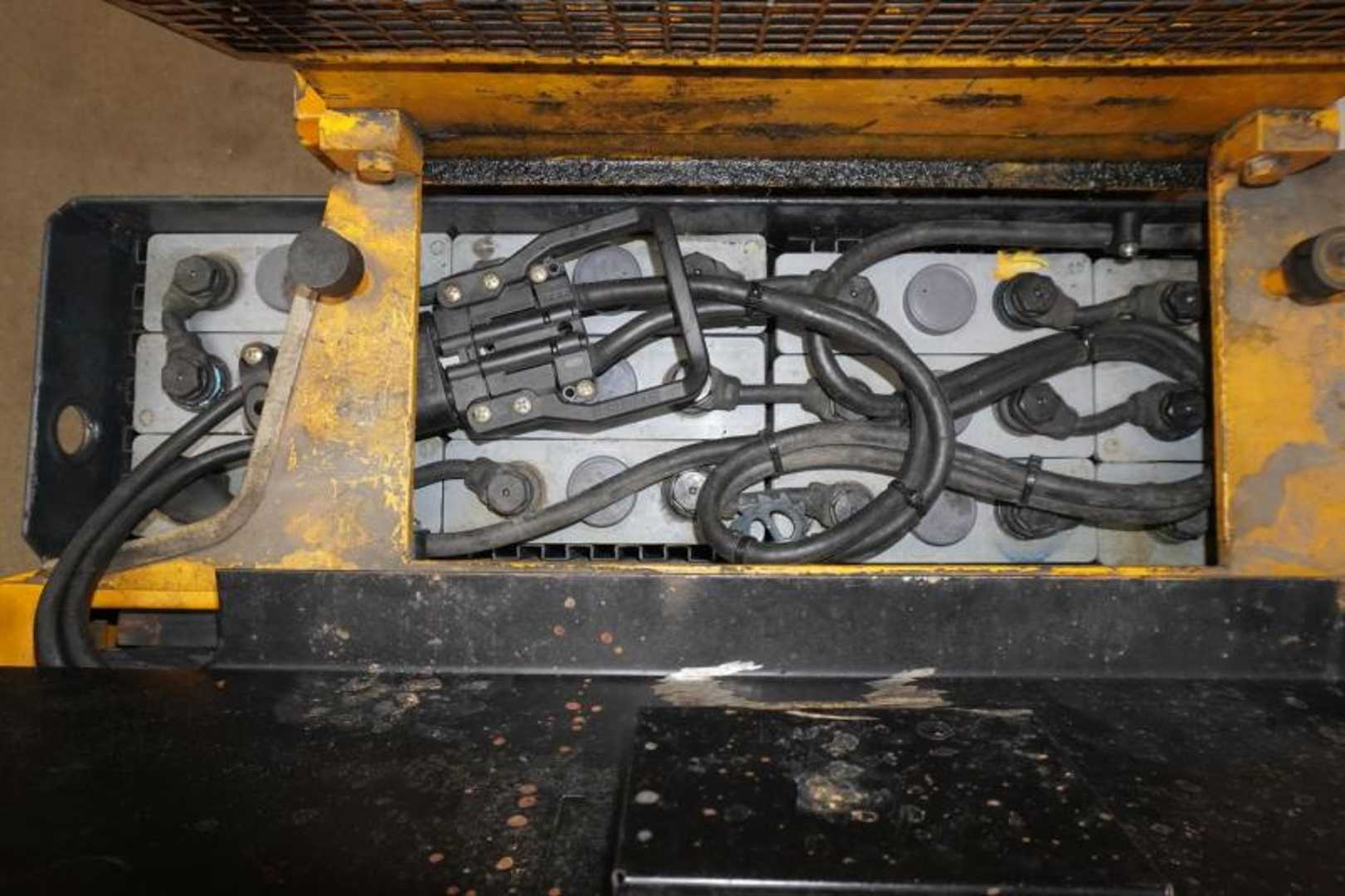 Used Forklift Jungheinrich EJC12,5G Aukšto kėlimo krautuvas su grąžulu (Image 3) Used Forklift Jungheinrich EJC12,5G Aukšto kėlimo krautuvas su grąžulu (Image 3)