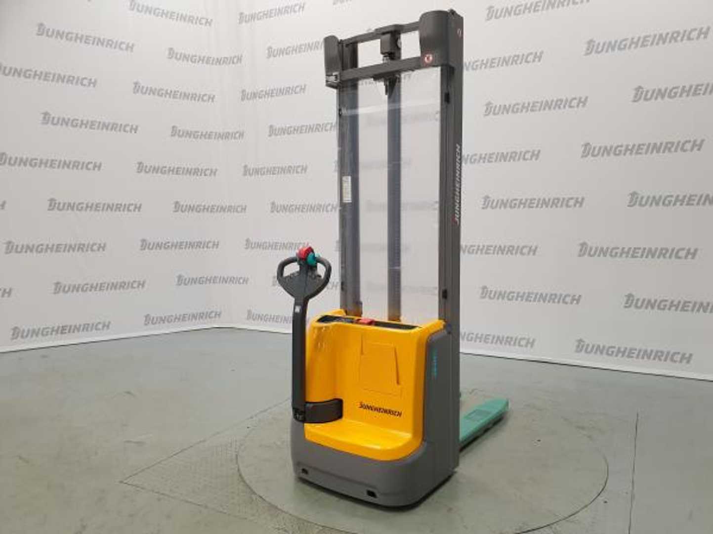 Used Forklift Jungheinrich EJC 112 115-410 ZT Aukšto kėlimo krautuvas su grąžulu (Image 1) Used Forklift Jungheinrich EJC 112 115-410 ZT Aukšto kėlimo krautuvas su grąžulu (Image 1)