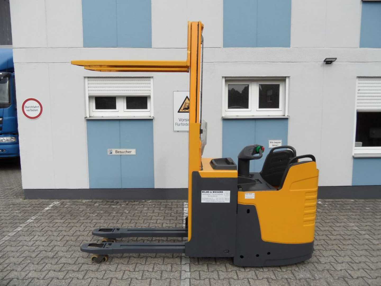 Used Forklift Jungheinrich ERD 220 - 2 Meter Hubhöhe - feste Plattform Aukšto kėlimo krautuvas su grąžulu (Image 5)