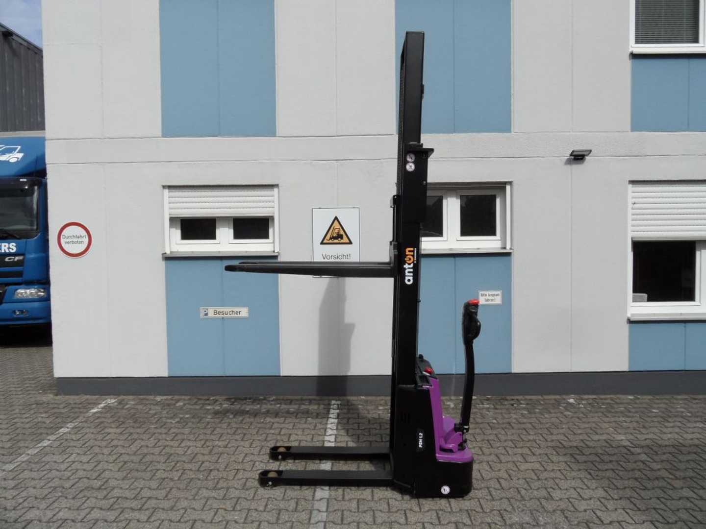 Used Forklift Jungheinrich AntOn PSM 1.2 - NEU - Lithium-Batterie Aukšto kėlimo krautuvas su grąžulu (Image 5)