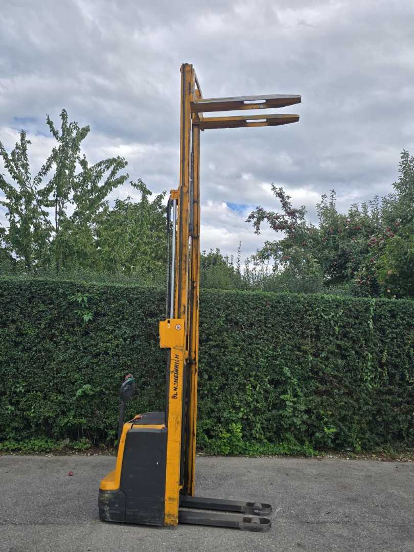 Used Forklift Jungheinrich EJC 216 Aukšto kėlimo krautuvas su grąžulu (Image 3) Used Forklift Jungheinrich EJC 216 Aukšto kėlimo krautuvas su grąžulu (Image 3)