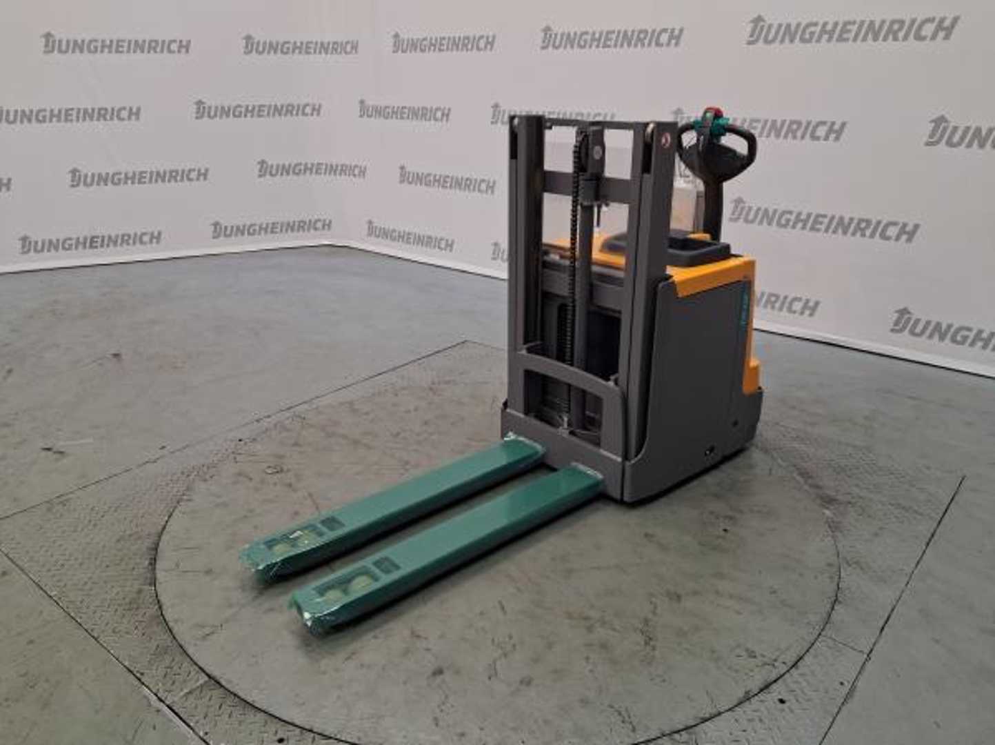 Used Forklift Jungheinrich EJD 220 115-166 ZT Aukšto kėlimo krautuvas su grąžulu (Image 2)