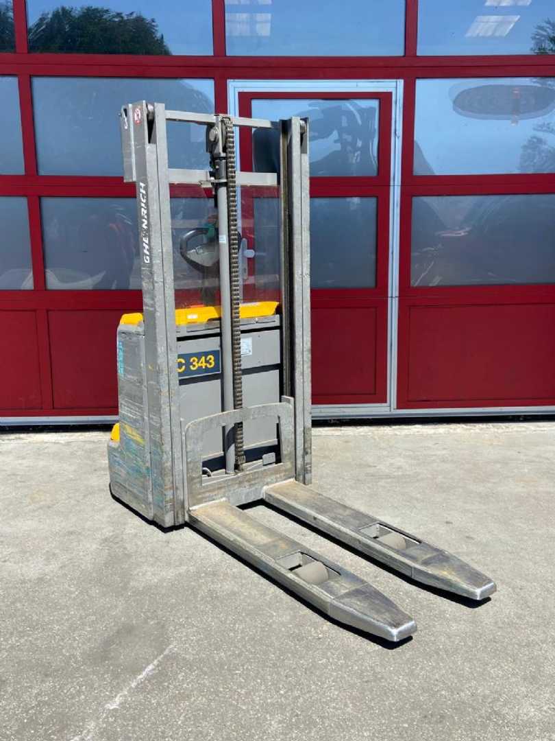 Used Forklift Jungheinrich EJC112 Aukšto kėlimo krautuvas su grąžulu (Image 2) Used Forklift Jungheinrich EJC112 Aukšto kėlimo krautuvas su grąžulu (Image 2)