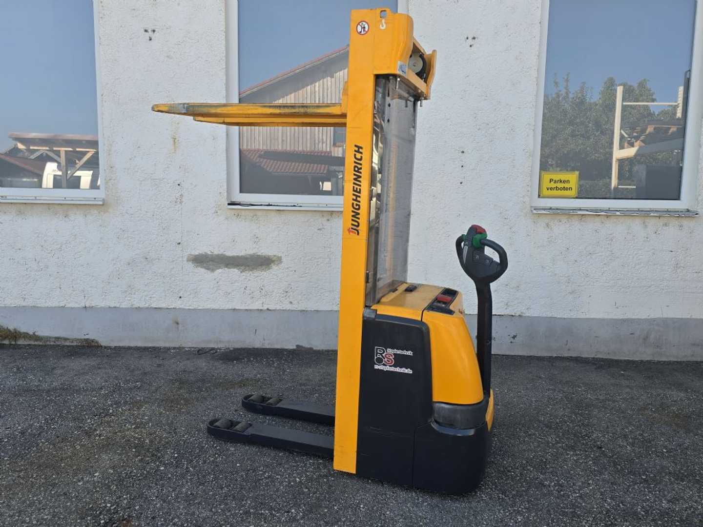Used Forklift Jungheinrich EJC 214 115 535 DZ Aukšto kėlimo krautuvas su grąžulu (Image 4) Used Forklift Jungheinrich EJC 214 115 535 DZ Aukšto kėlimo krautuvas su grąžulu (Image 4)