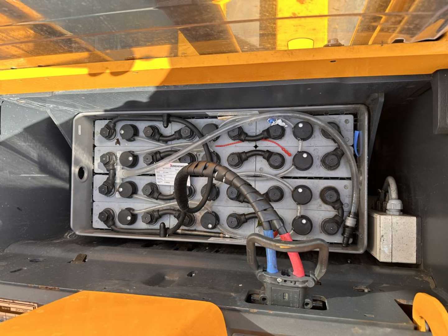 Used Forklift Jungheinrich ERC 212 Baujahr 2012 HH 3,6M Duplex/ Freihub Aukšto kėlimo krautuvas su grąžulu (Image 7)