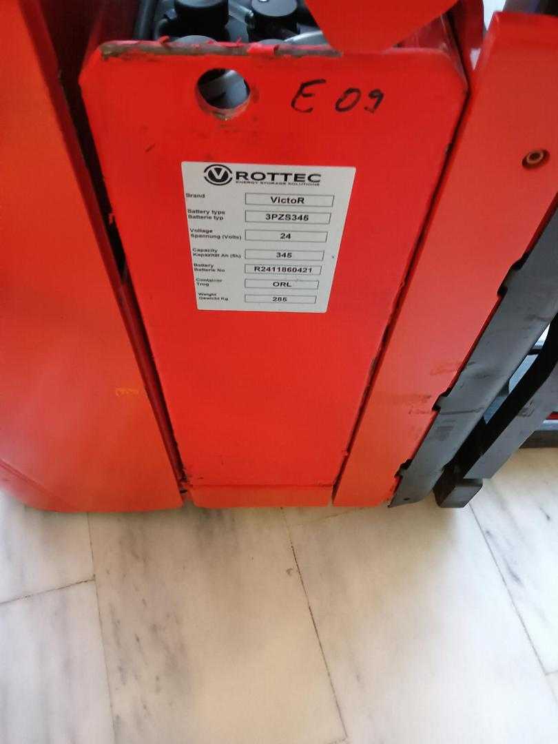 Used Forklift Linde L14 Aukšto kėlimo krautuvas su grąžulu (Image 6) Used Forklift Linde L14 Aukšto kėlimo krautuvas su grąžulu (Image 6)