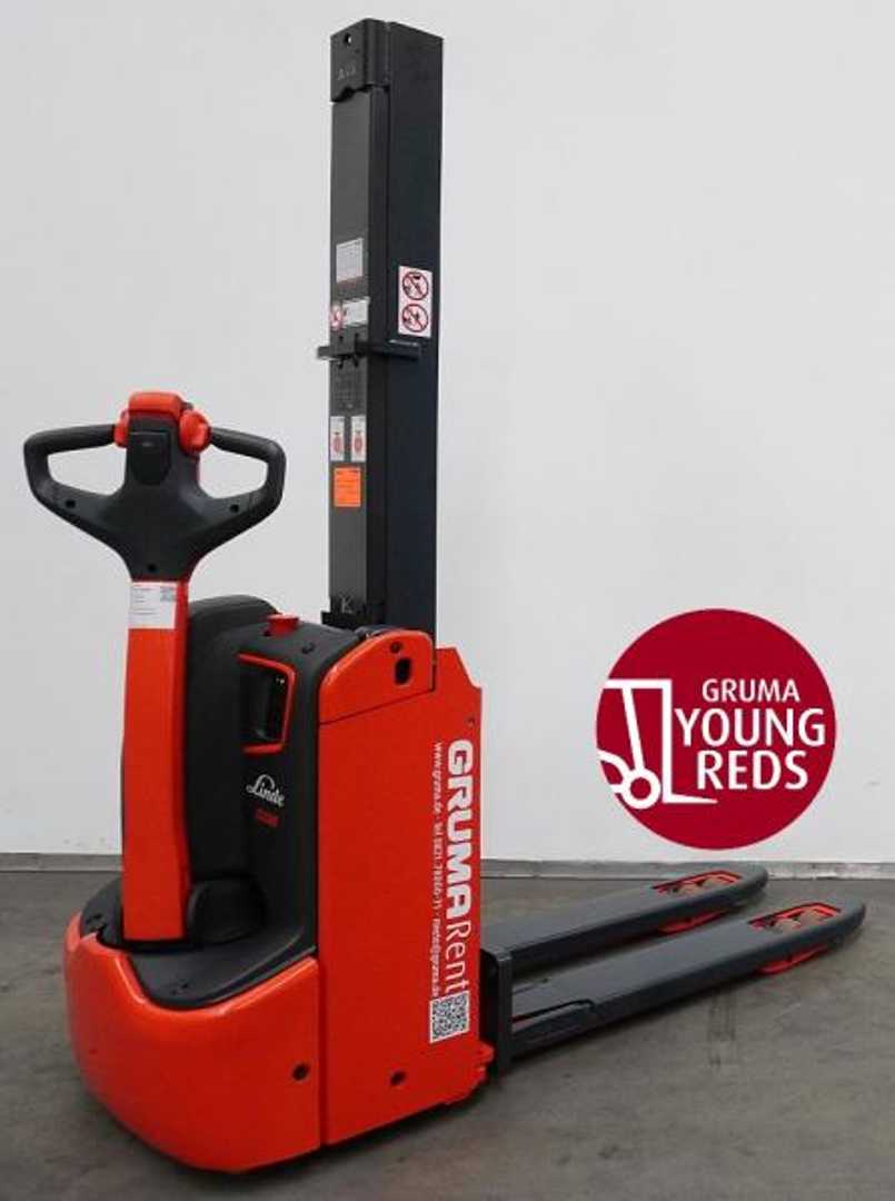 Used Forklift Linde D 08 M ION 1162-00 Aukšto kėlimo krautuvas su grąžulu (Image 1)