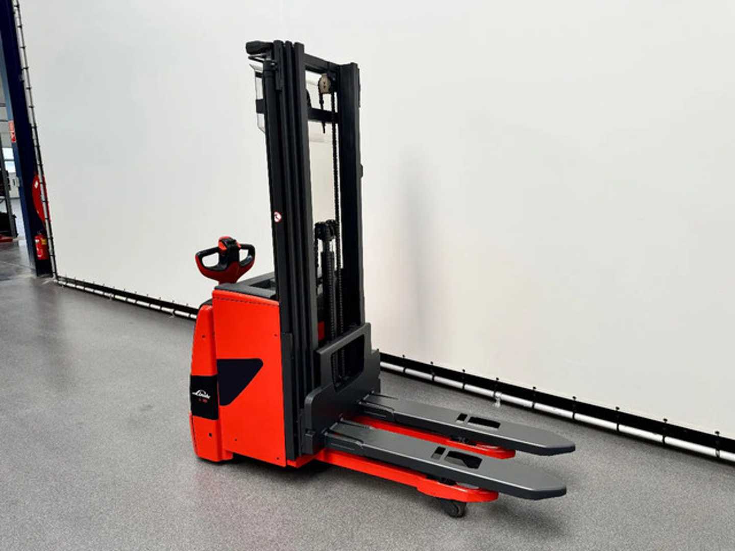 Used Forklift Linde L 16 l Aukšto kėlimo krautuvas su grąžulu (Image 5)