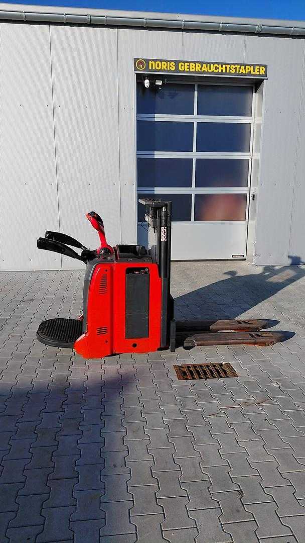 Used Forklift Linde D12HPAP Aukšto kėlimo krautuvas su grąžulu (Image 13) Used Forklift Linde D12HPAP Aukšto kėlimo krautuvas su grąžulu (Image 13)