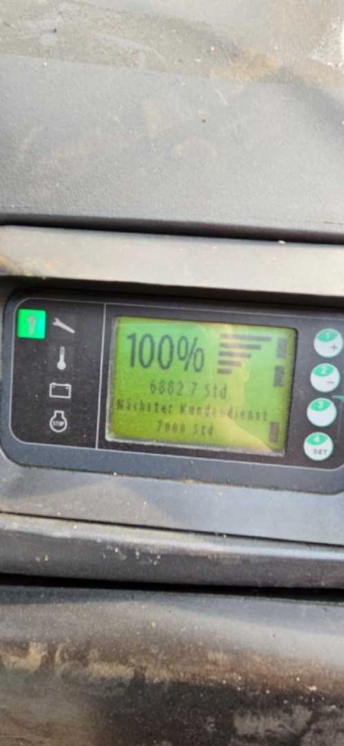 Used Forklift Linde D 12 SP Aukšto kėlimo krautuvas su grąžulu (Image 5) Used Forklift Linde D 12 SP Aukšto kėlimo krautuvas su grąžulu (Image 5)